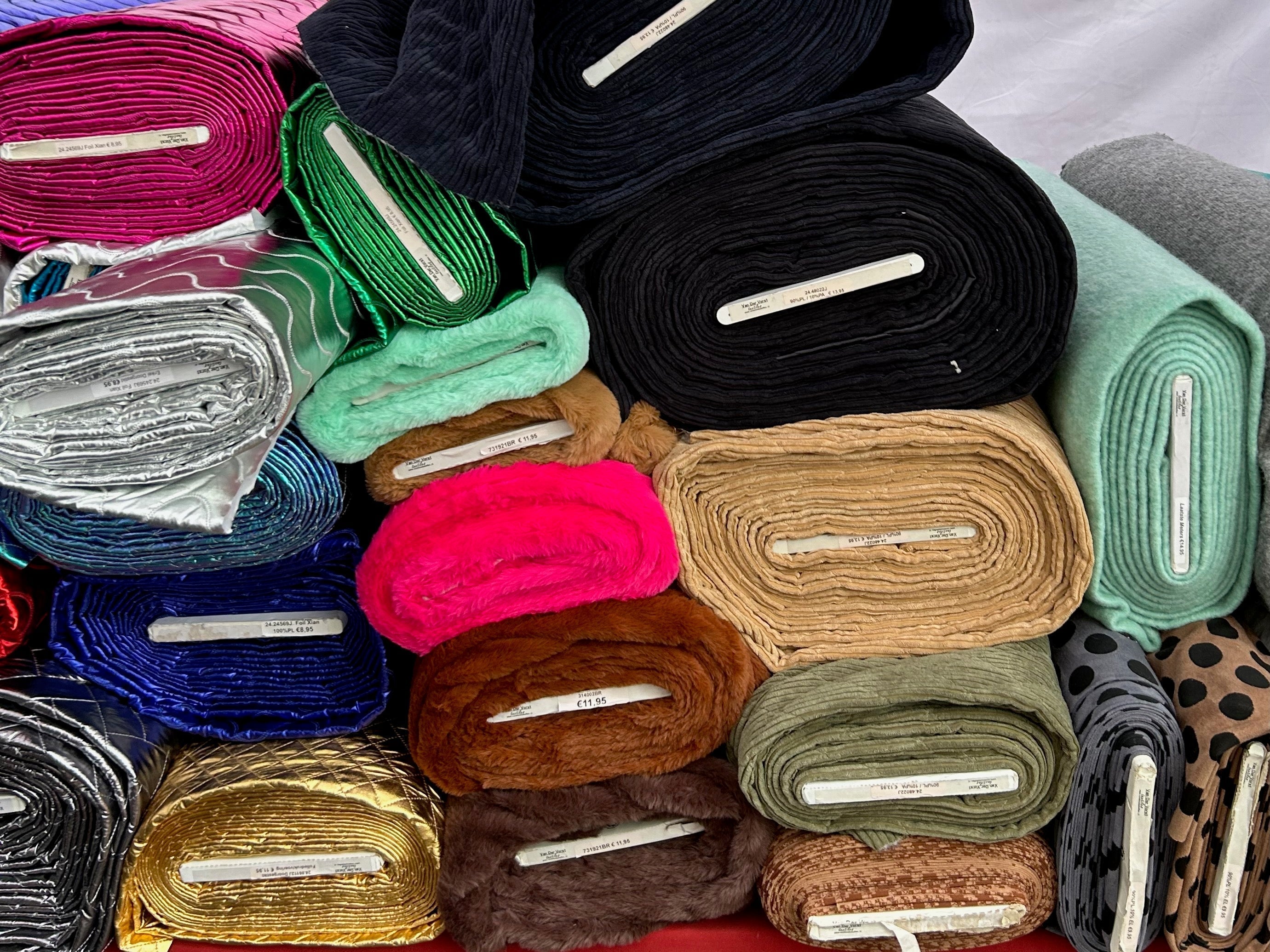 Top Tips for Textile Hunting