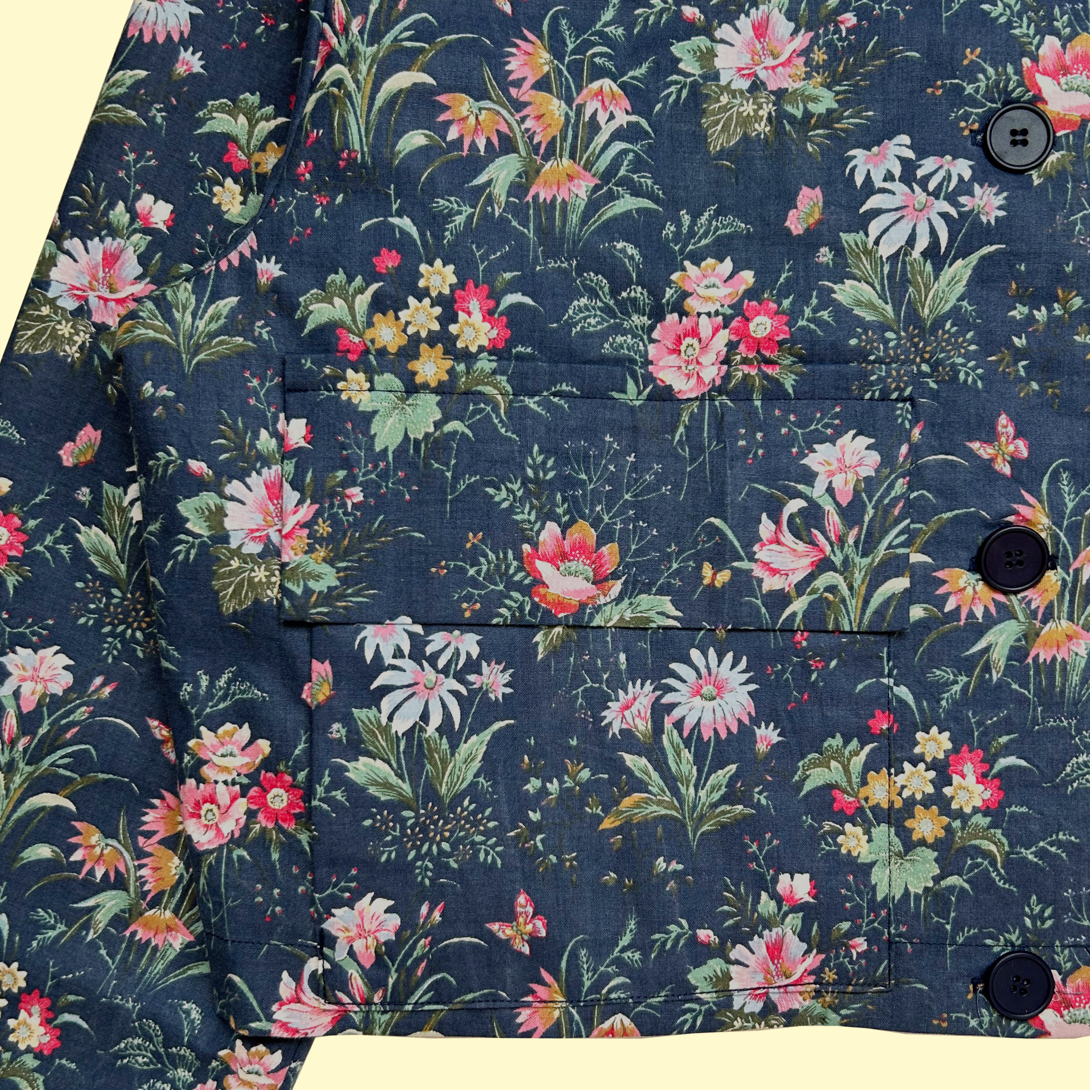 navy floral M