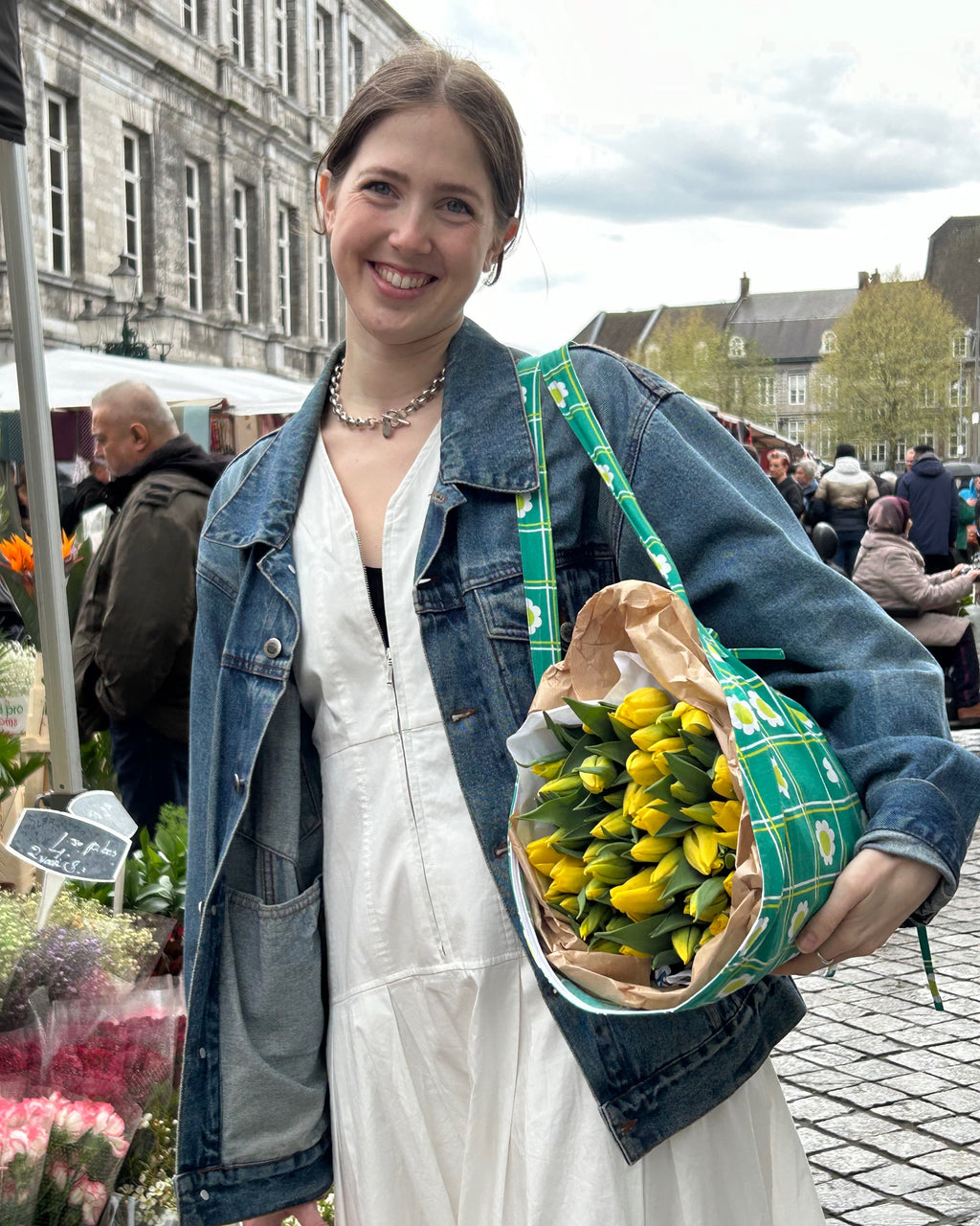mod floral flower bag