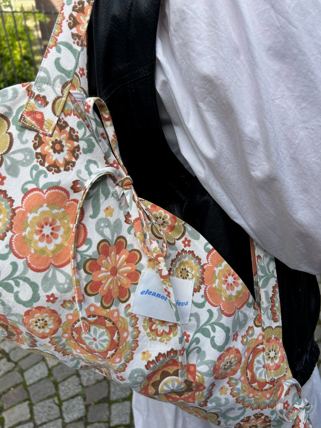 kaleidoscope flower bag